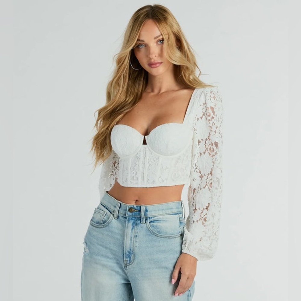 Windsor • White Caught Feelings Long Sleeve Lace Bustier • Size S • NWT